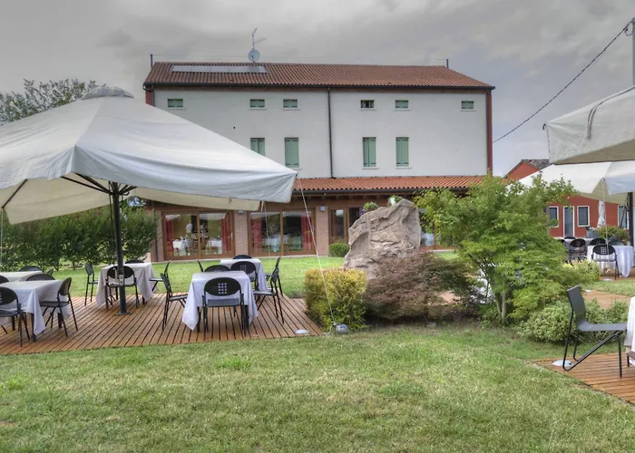 Veneta Мини-отель 3*